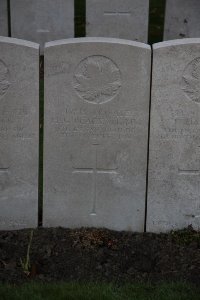 Lijssenthoek Military Cemetery - Blackall, H G