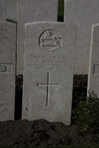 Lijssenthoek Military Cemetery - Blakemore, J A