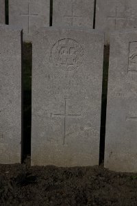 Lijssenthoek Military Cemetery - Bly, S A