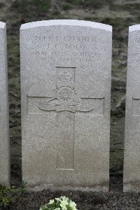 Lijssenthoek Military Cemetery - Bold, J C