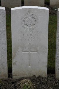 Lijssenthoek Military Cemetery - Booton, J H