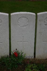 Dury Mill British Cemetery - Borstel, Alexander