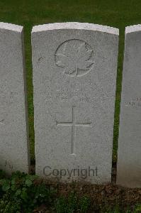 Dury Mill British Cemetery - Drynan, W