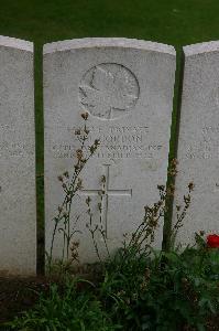 Dury Mill British Cemetery - Gordon, A J