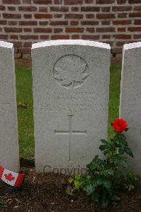 Dury Mill British Cemetery - Huffman, J H