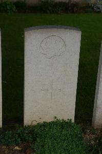 Dury Mill British Cemetery - Miller, O