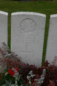 Dury Mill British Cemetery - Moore, J T