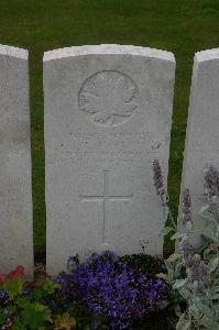 Dury Mill British Cemetery - Pineau, Paul