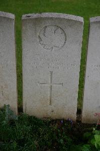 Dury Mill British Cemetery - Ryan, E