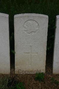 Dury Mill British Cemetery - Sellar, E H G