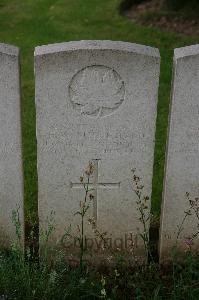 Dury Mill British Cemetery - Sutherland, F W