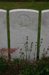 Dury Mill British Cemetery - Taigue, J