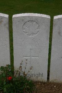 Dury Mill British Cemetery - Tighe, F J