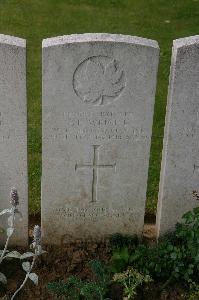 Dury Mill British Cemetery - Wright, John Edmund