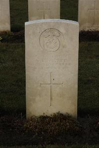 Delville Wood Cemetery Longueval - Barker, G R