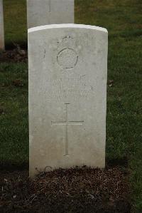 Delville Wood Cemetery Longueval - Barwise, L W