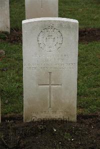 Delville Wood Cemetery Longueval - Bingley, Tom