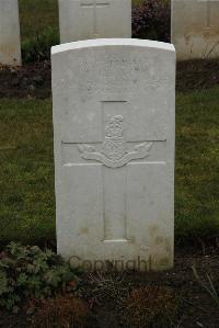 Delville Wood Cemetery Longueval - Blades, T