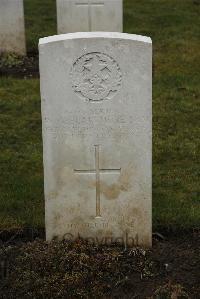 Delville Wood Cemetery Longueval - Blakemore, W G