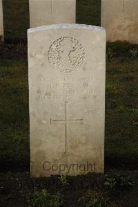 Delville Wood Cemetery Longueval - Brown, M P