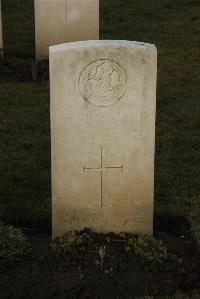 Delville Wood Cemetery Longueval - Brown, Thomas