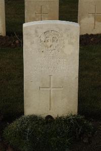 Delville Wood Cemetery Longueval - Clarke, William Arthur