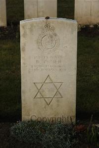 Delville Wood Cemetery Longueval - Cohen, D