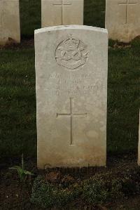 Delville Wood Cemetery Longueval - Cook, F