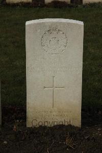 Delville Wood Cemetery Longueval - Cowie, J