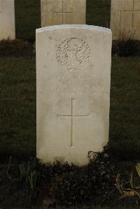 Delville Wood Cemetery Longueval - Croft, Joseph