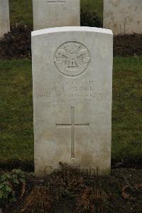 Delville Wood Cemetery Longueval - Crook, W T