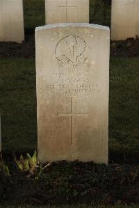 Delville Wood Cemetery Longueval - Daggers, J