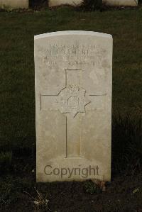 Delville Wood Cemetery Longueval - Damerell, M J