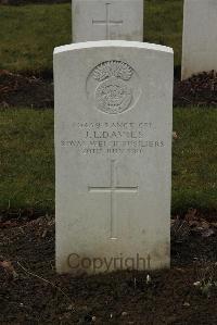 Delville Wood Cemetery Longueval - Davies, J L