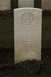 Delville Wood Cemetery Longueval - Dawson, J