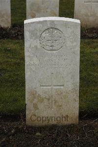 Delville Wood Cemetery Longueval - Dunnage, T