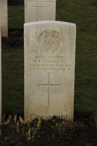 Delville Wood Cemetery Longueval - Edwards, D E