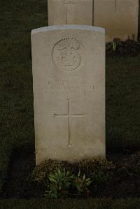 Delville Wood Cemetery Longueval - Edwards, D