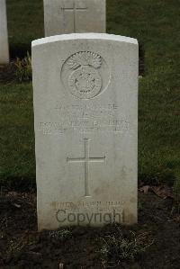 Delville Wood Cemetery Longueval - Evans, W A