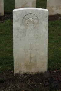 Delville Wood Cemetery Longueval - Freebury, W