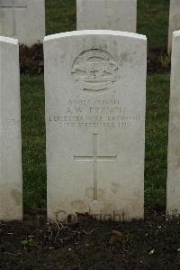 Delville Wood Cemetery Longueval - French, A W