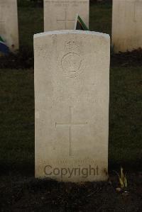 Delville Wood Cemetery Longueval - Geary, F J