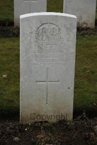 Delville Wood Cemetery Longueval - Gillies, R