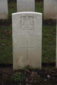 Delville Wood Cemetery Longueval - Hawes, A