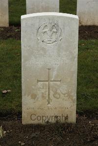 Delville Wood Cemetery Longueval - Hayward, Ben Thomas