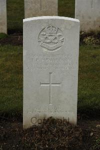 Delville Wood Cemetery Longueval - Henderson, Thomas Eric