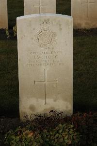 Delville Wood Cemetery Longueval - Hogg, J W