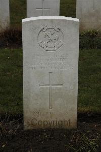 Delville Wood Cemetery Longueval - Holmden, T J