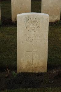 Delville Wood Cemetery Longueval - Hooper, John