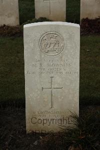 Delville Wood Cemetery Longueval - Howson, Mark Robert